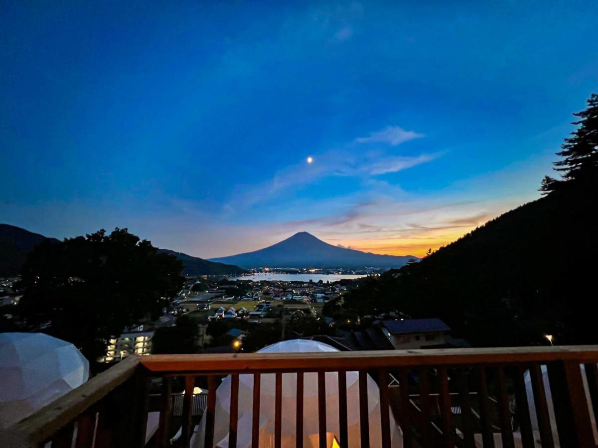 Mt.Fujiグランピングテラス　嶺乃華 Hotel Fujikawaguchiko Bagian luar foto