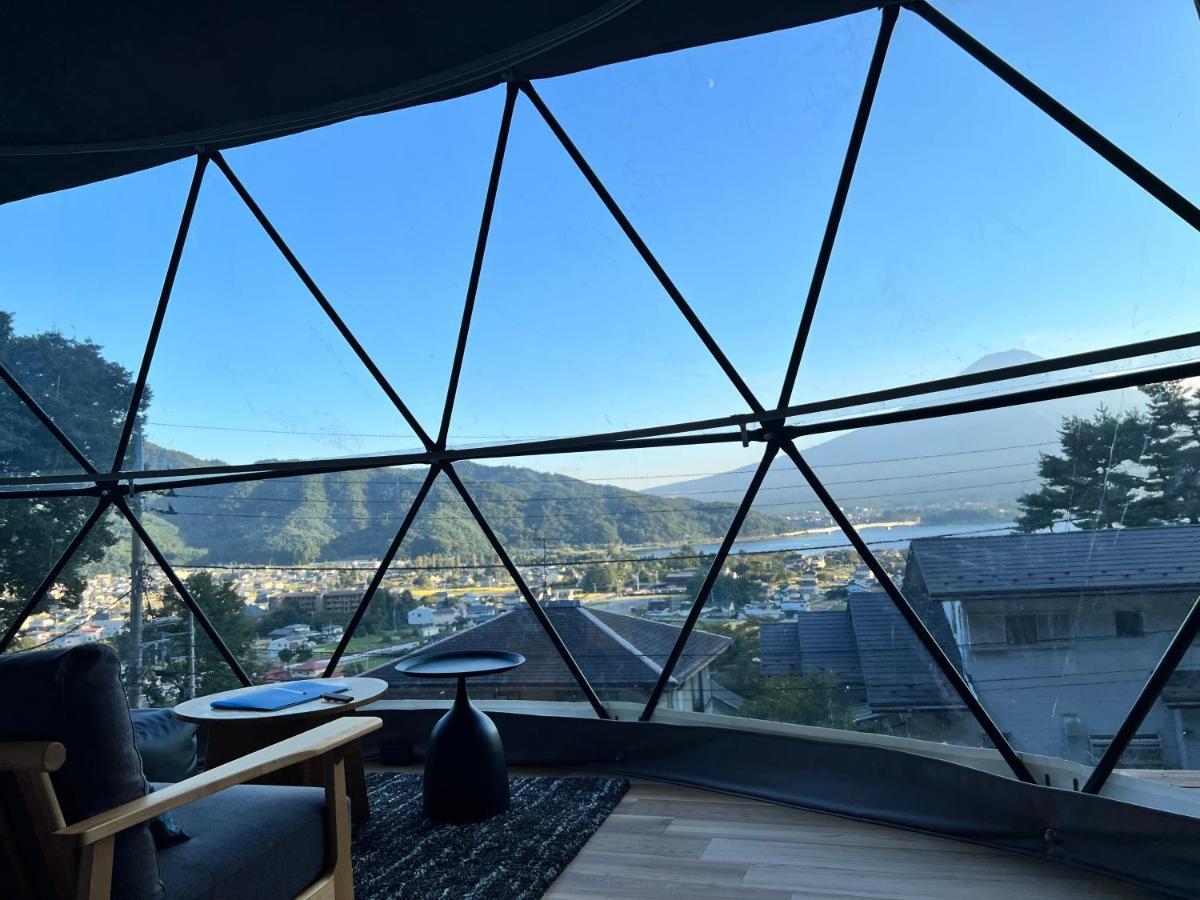 Mt.Fujiグランピングテラス　嶺乃華 Hotel Fujikawaguchiko Bagian luar foto